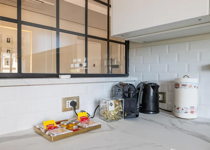 71 Penthouse - Renovated 2026 דירה *