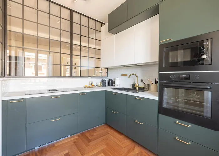 71 Penthouse - Renovated 2026 Roma